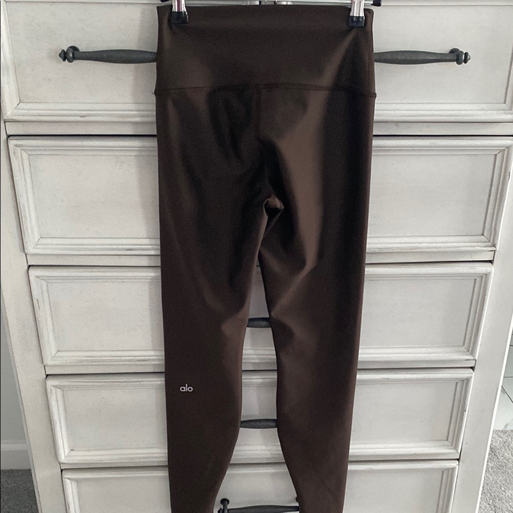 ALO Yoga Brown High-Waisted Leggings worn 3 times